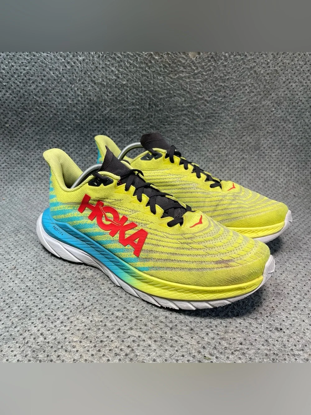 Hoka One One Mach 5 Yellow Running Shoes Size 11 Men’s